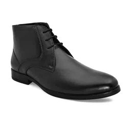 INVICTUS Men Black Solid Flat Boots image 2
