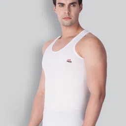 LUX VENUS Men Pack Of 3 Pure Cotton Sleeveless Basic Innerwear Vests- VENUS_WH_RN_95_3PC image 3