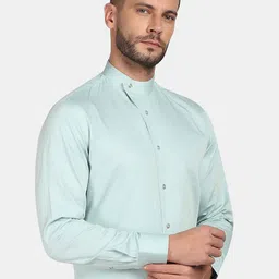 Blackberrys Men Slim Fit Solid Formal Shirt image 3