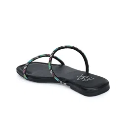 Zebba Women Open Toe Flats image 3