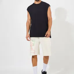Styli Men Snoopy Graphic Printed Oversized Terry Shorts image 2