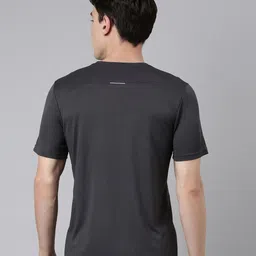 Pepe Jeans Men Round Neck T-shirt image 2