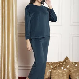 Aerowarm Round Neck Long Sleeves Night suit image 4