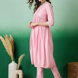 Sangria Embroidered Kurta Sets image 4