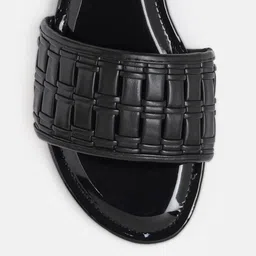 Kenneth Cole Textured Open Toe Flats image 4