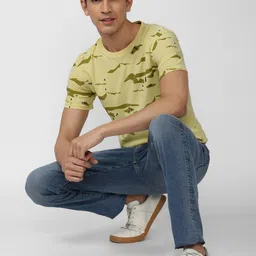 Peter England Casuals Men Yellow & Green Printed Slim Fit T-shirt image 2