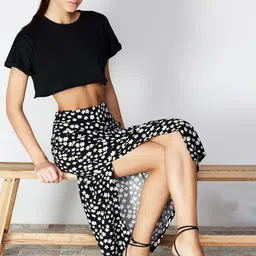 Trendyol Floral Printed Straight Midi Skirt image 2