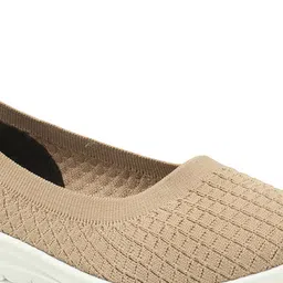 Carlton London sports Women Textured Ballerinas image 3