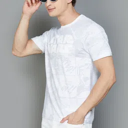 Fame Forever by Lifestyle Men Typography Printed V-Neck Pockets T-shirt-picture-39