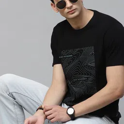 The Roadster Lifestyle Co Men Black  Grey Maze Print Pure Cotton T-shirt image 1