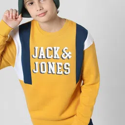 Jack & Jones Junior Boys Typography Printed Sweatshirt image 4
