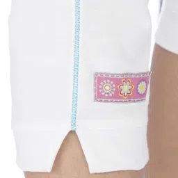 ocean race Fashion Women White, Black Capri image 4