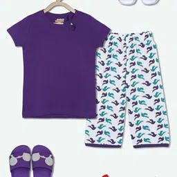 SINI MINI Girls Conversational Printed Pure Cotton Night Suit-picture-23