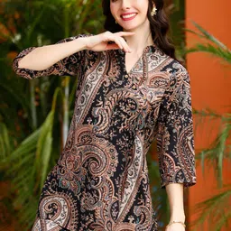 JISORA Ethnic Motifs Printed Kurti With Pyjamas Co-Ords image 4