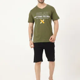 Masculino Latino Typography Printed Pure Cotton T-shirt With Shorts-image-40