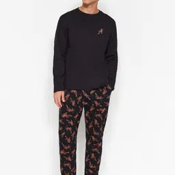 Trendyol Graphic Printed Pure Cotton Night suit-picture-16