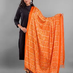 Apratim Bandhani Printed Silk Garchola Dupatta-image-21