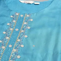 Divena Floral Embroidered Gotta Patti Straight Kurta with Trousers & Dupatta image 2