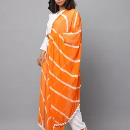 HELLA FASHIONS Striped Leheriya Chiffon Dupatta image 4