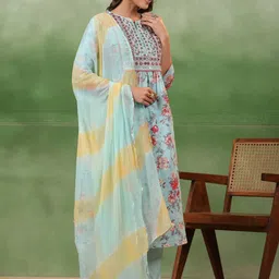 Sangria Floral Printed Notch Neck Pure Cotton A-Line Kurta With Trouser & Dupatta image 3
