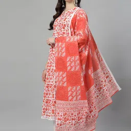 SkyaSia Women Floral Printed Regular Pure Cotton Kurta with Trousers & With Dupatta image 4