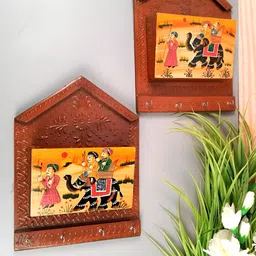 apka mart Brown & Yellow 2Pieces Printed Wooden Key Holder with Small Letter Rack image 5