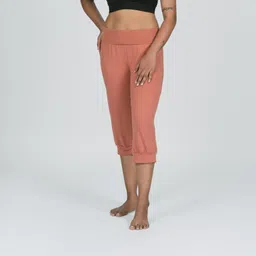 Gentle Yoga Cropped Bottoms-image-83