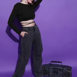 Stylecast X Kotty Round Neck Long Sleeves Fitted Top-picture-15