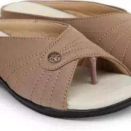 revelen Women Flats Sandal-picture-21