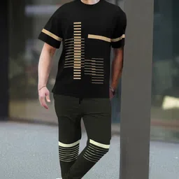 tripr Tshirt Pant Co-ords Set image 2