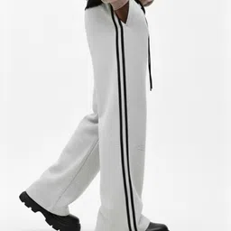 dockstreet Men Solid White Track Pants image 2