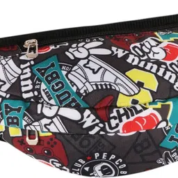 ZnW Fancy travel 3-Zip waist bag alphabet print Waist Bag-picture-11