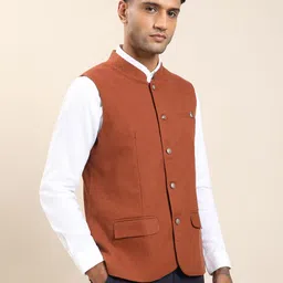 turtle Solid Men Waistcoat image 4