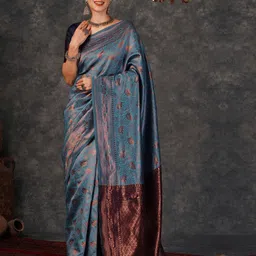 divastri Woven, Embellished, Self Design Banarasi Silk Blend, Jacquard Saree-picture-11