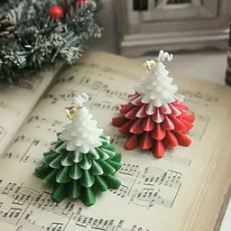 Premium Handcrafted Scented Soy Wax Christmas Tree Candle-Multicolor Candle-image-16