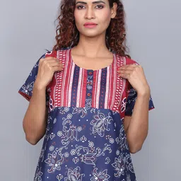 evolove Ethnic Motifs Printed Pure Cotton Maxi Nightdress image 2