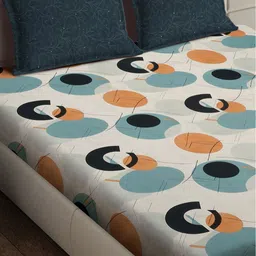 Arrabi Cream-Coloured & Orange Geometric Printed 300 TC King Bedsheet with 2 Pillow Covers image 3