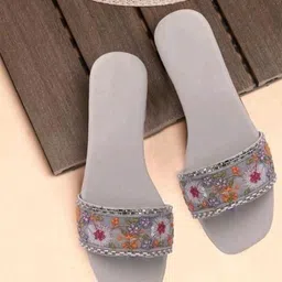 hunarpaon Women Flats Sandal-picture-14