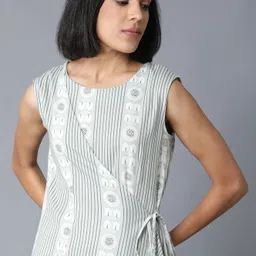Printed Women Jumpsuit image 5