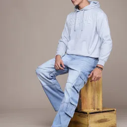 roadster Men Full Sleeve Self Design Hooded Sweatshirt image 4