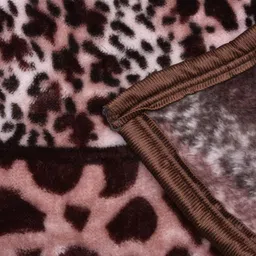rrc Printed Double Mink Blanket for Mild Winter image 5