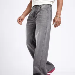 glitchez Men Mid Rise Grey Jeans image 3