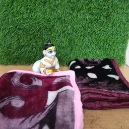 kanha set of 2 laddu gopal ji winter special blanket size 3 to4 no Dress image 2