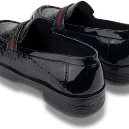 glemia Men’s Slip-On Loafers with Heel – Textured Design for Formal & Casual Wear | Loafers For Men image 4