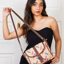 THE CLOWNFISH Women Cream-Coloured Geometric Printed Structured Sling Bag-picture-32