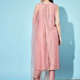 Shopping Queen Women Embroidered Thread Work Kurta With Trousers & With Dupatta image 4