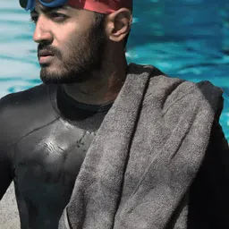 Heelium Set of 2 Grey & White Solid 600GSM Quick Absorbent Super Soft Bamboo Bath Towels image 2