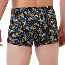 Macroman Pack Of 8 Assorted Trunk image 3