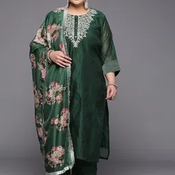 Sztori Plus Size Ethnic Yoke Design Regular Chanderi Silk Kurta & Trousers With Dupatta-picture-18