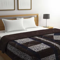 KLOTTHE Brown & White Set of 2 Geometric Heavy Winter Double Bed Quilt image 3